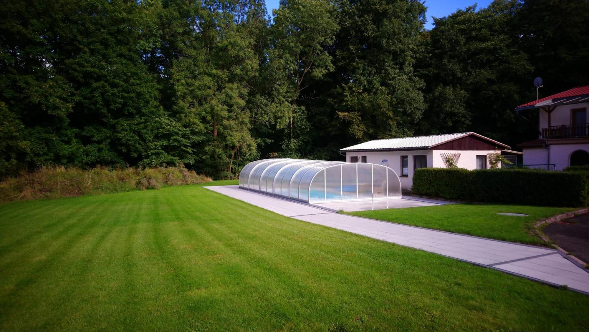 Hotel Waldhaus Romhild ภายนอก รูปภาพ